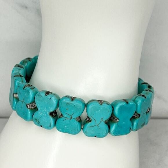 Faux Turquoise Hourglass Bone Shape Beaded Stretch Bracelet - Picture 3 of 6